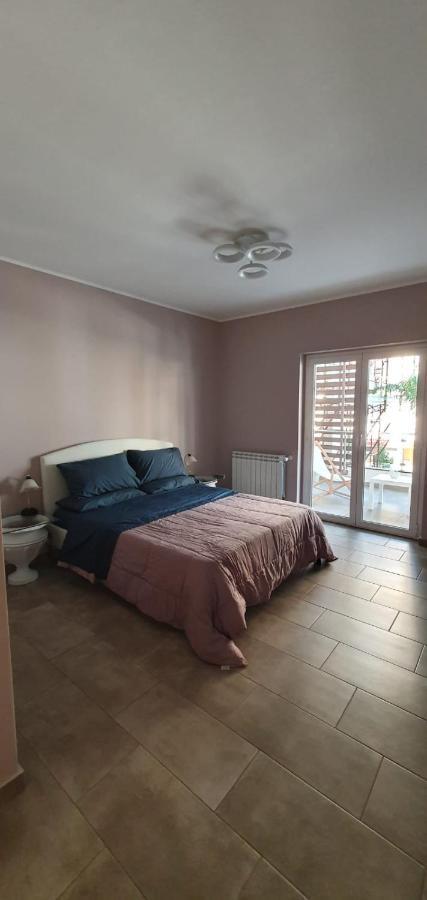 Casa Glicine Apartment Milazzo Ngoại thất bức ảnh